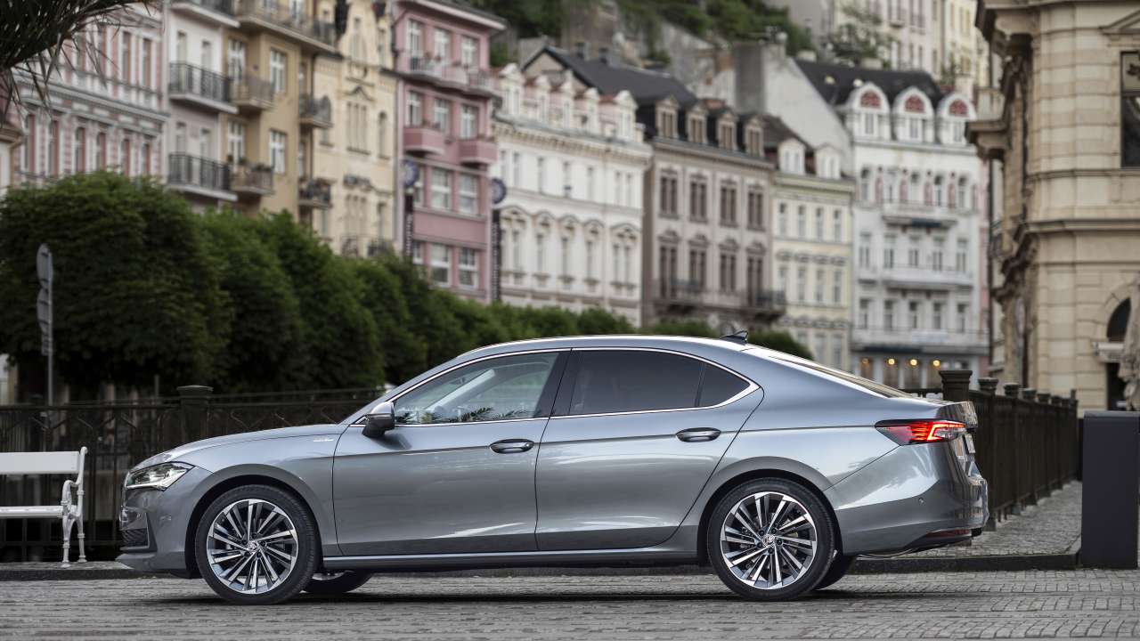 Nowa Škoda Superb