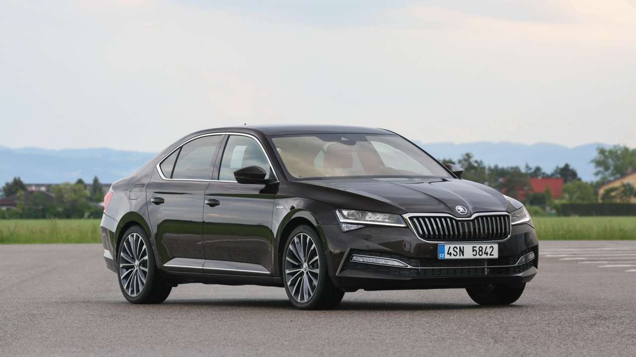 Nowa ŠKODA Superb