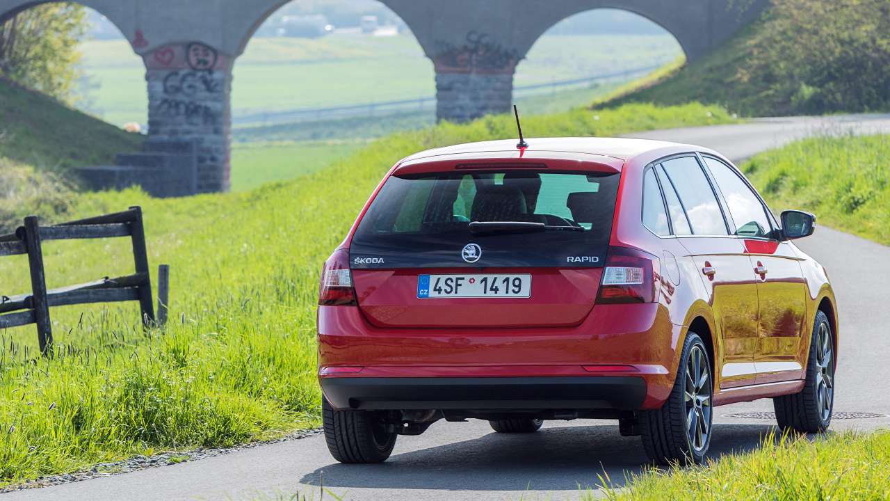 ŠKODA RAPID SPACEBACK