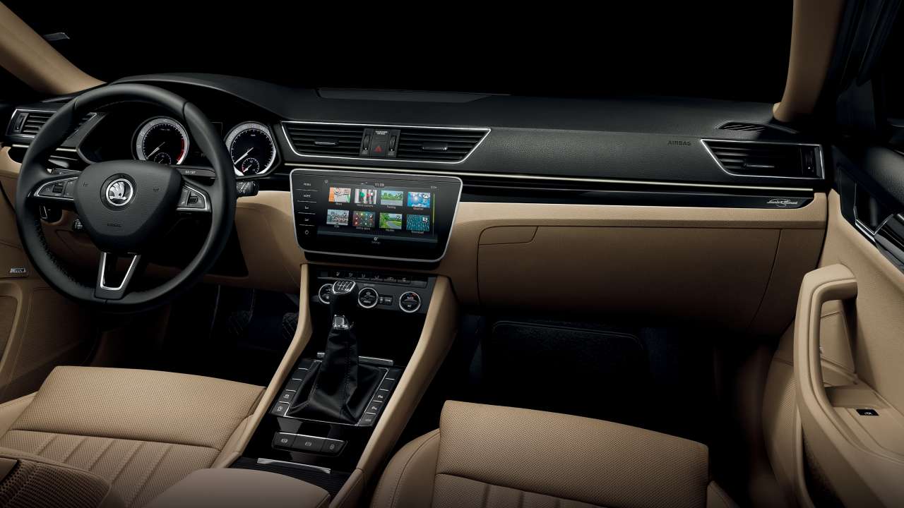 ŠKODA SUPERB z nowym wyposażeniem
