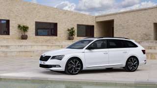 SUPERB Combi SportLine