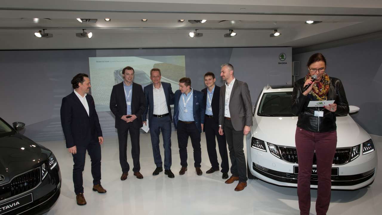 Dynamiczna prezentacja Nowej ŠKODY OCTAVIA - PORTO