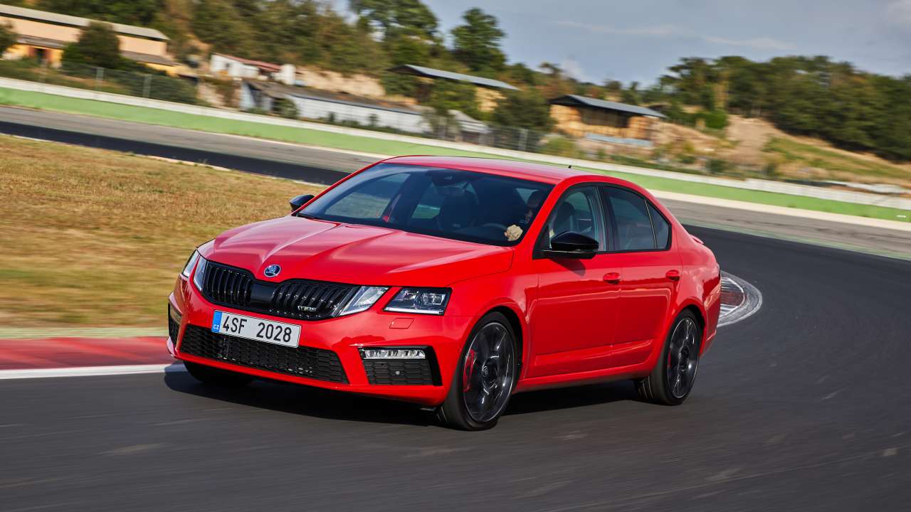 ŠKODA OCTAVIA RS 245