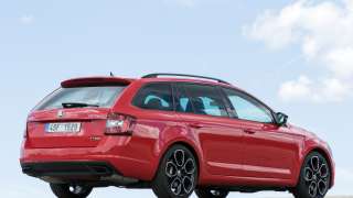 ŠKODA OCTAVIA RS 245