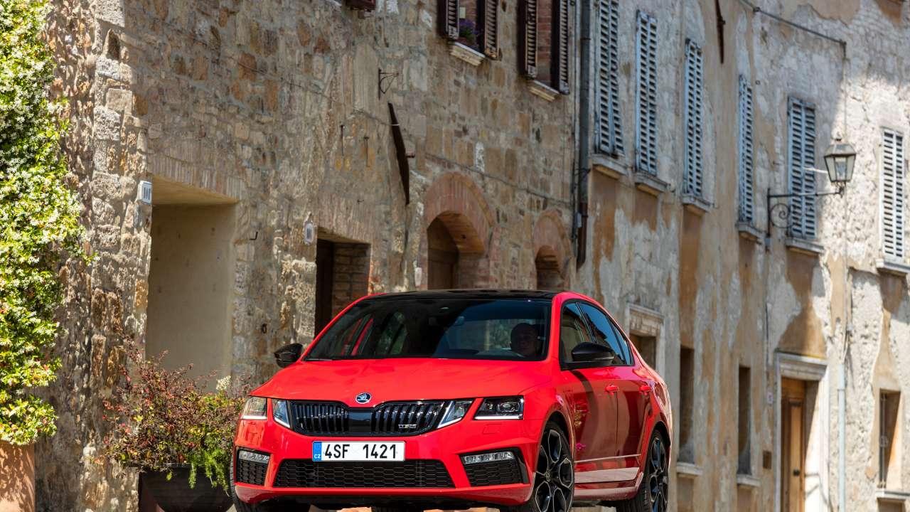 ŠKODA OCTAVIA RS 245