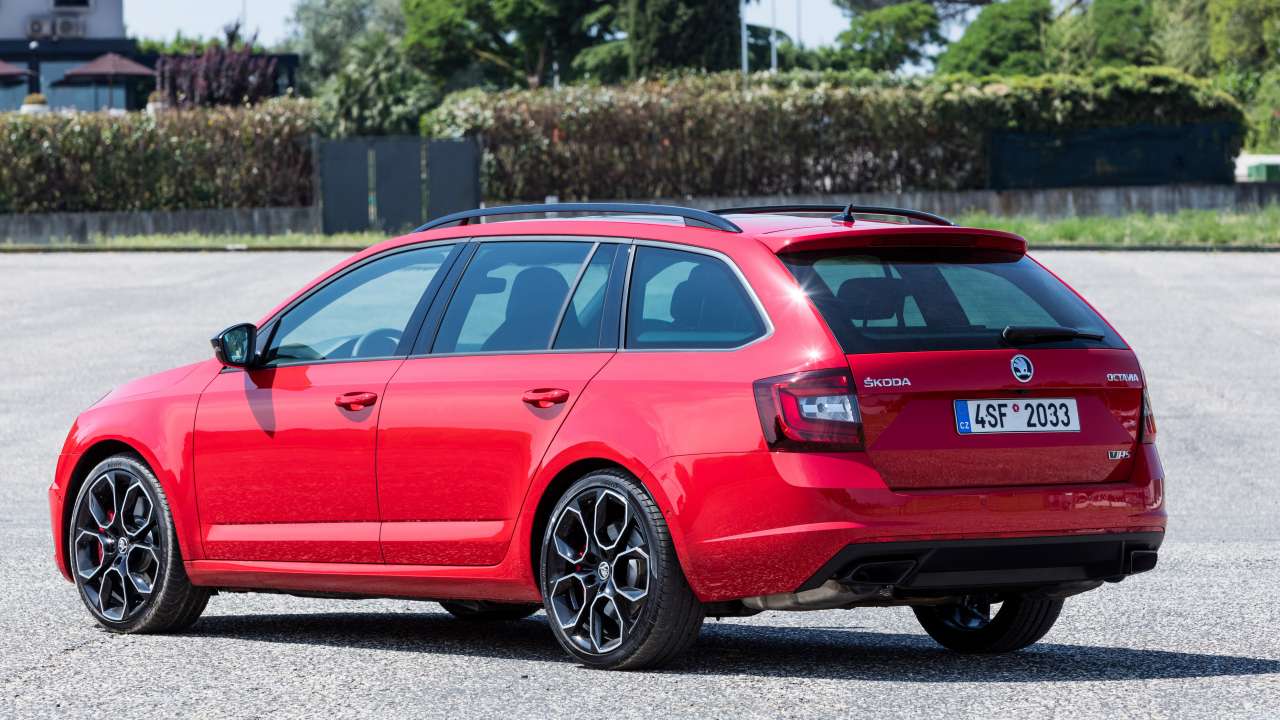 ŠKODA OCTAVIA RS 245