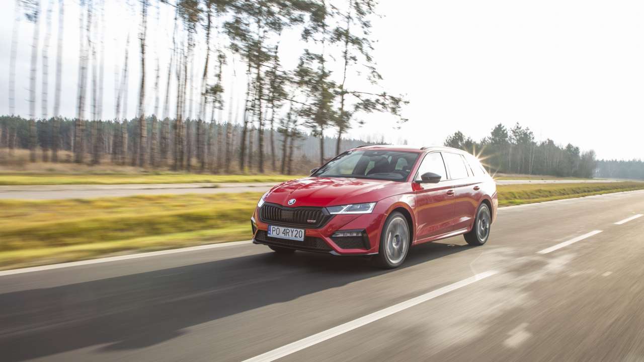 Nowa Octavia Combi RS iV (Phev)