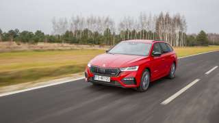 Nowa Octavia Combi RS iV (Phev)