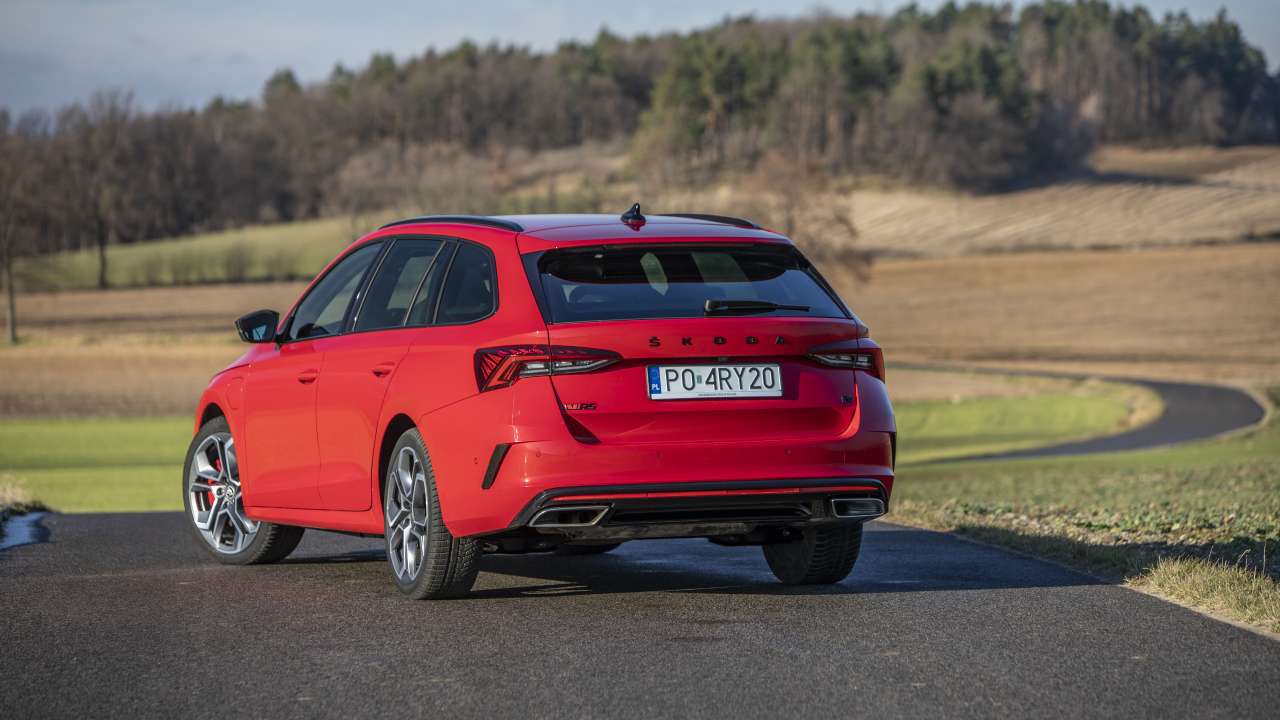 Nowa Octavia Combi RS iV (Phev)