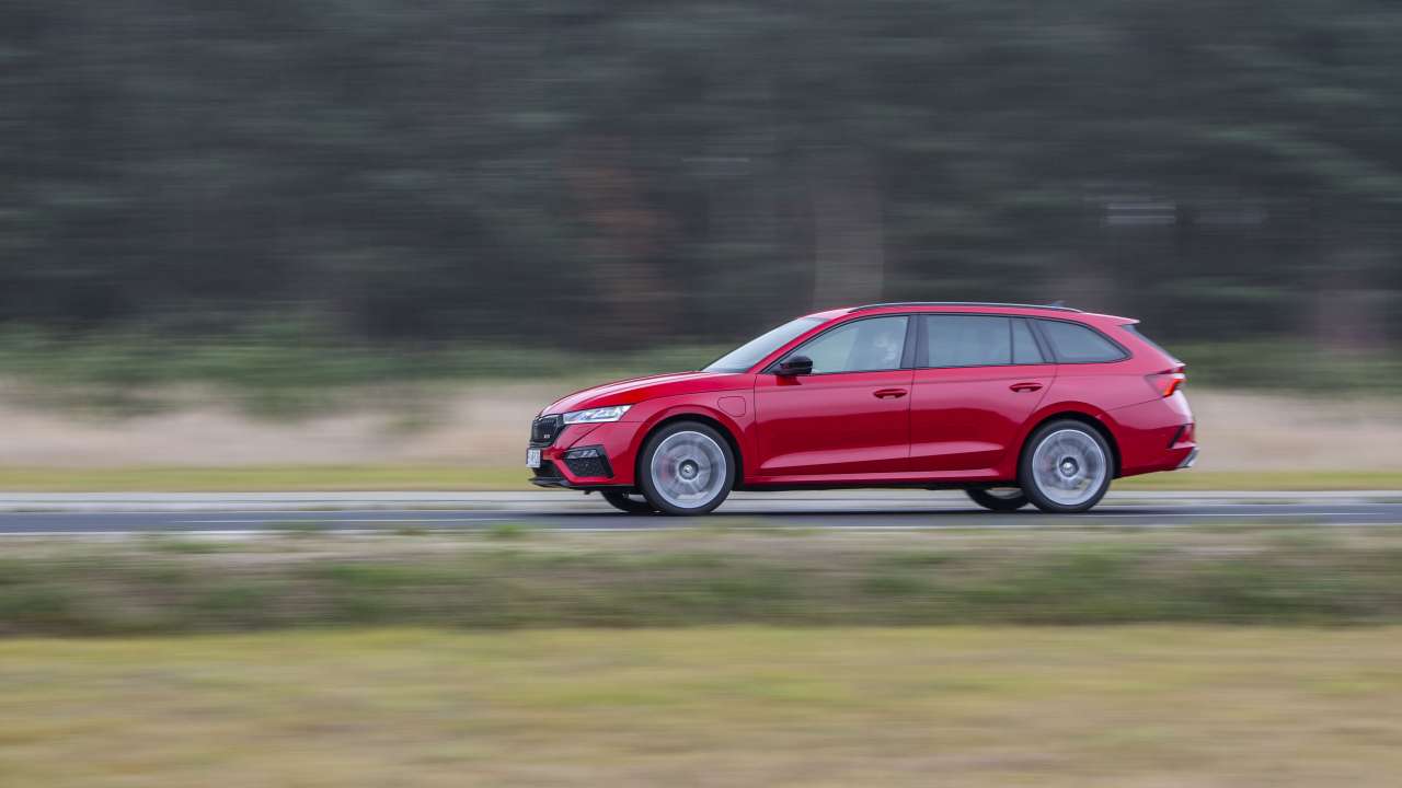 Nowa Octavia Combi RS iV (Phev)