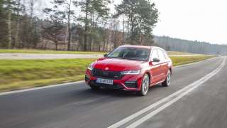 Nowa Octavia Combi RS iV (Phev)