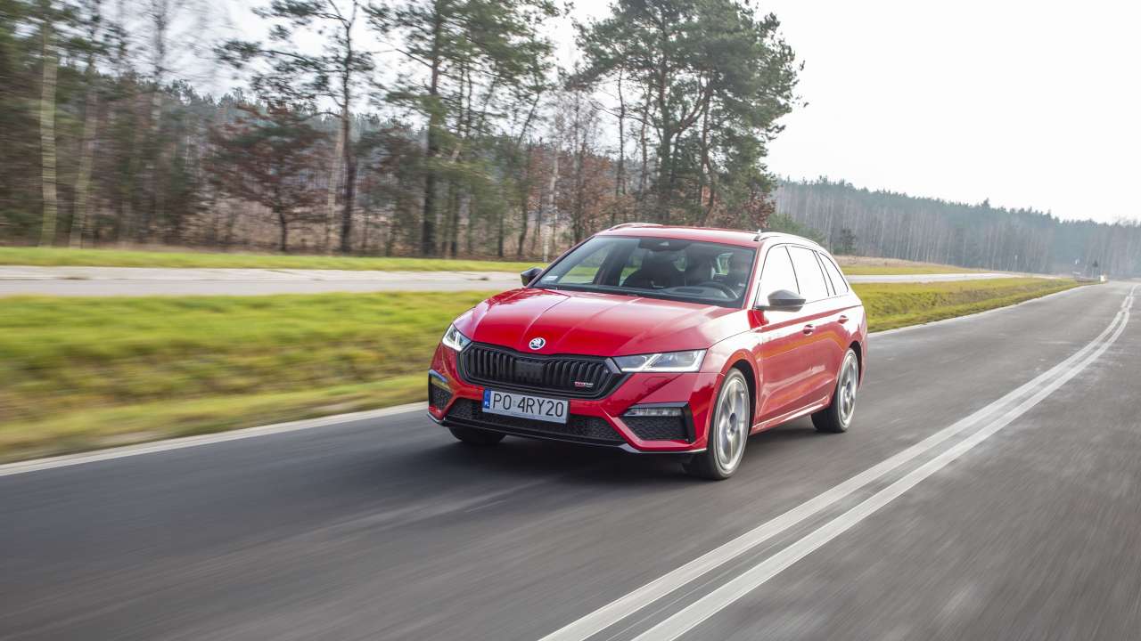 Nowa Octavia Combi RS iV (Phev)