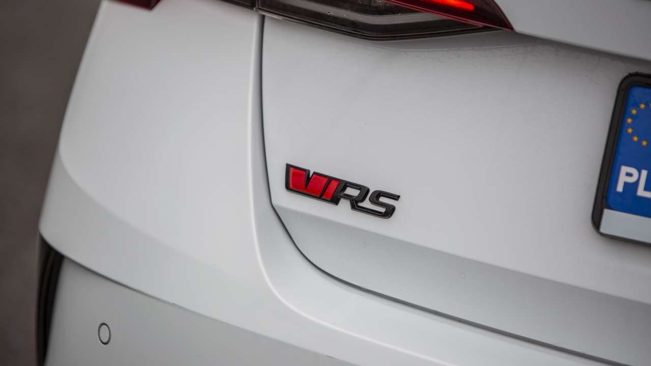 OCTAVIA RS iV PO4SG98