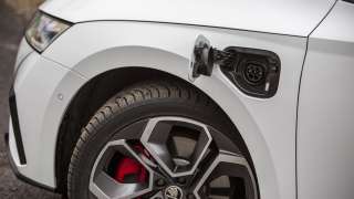 OCTAVIA RS iV PO4SG98