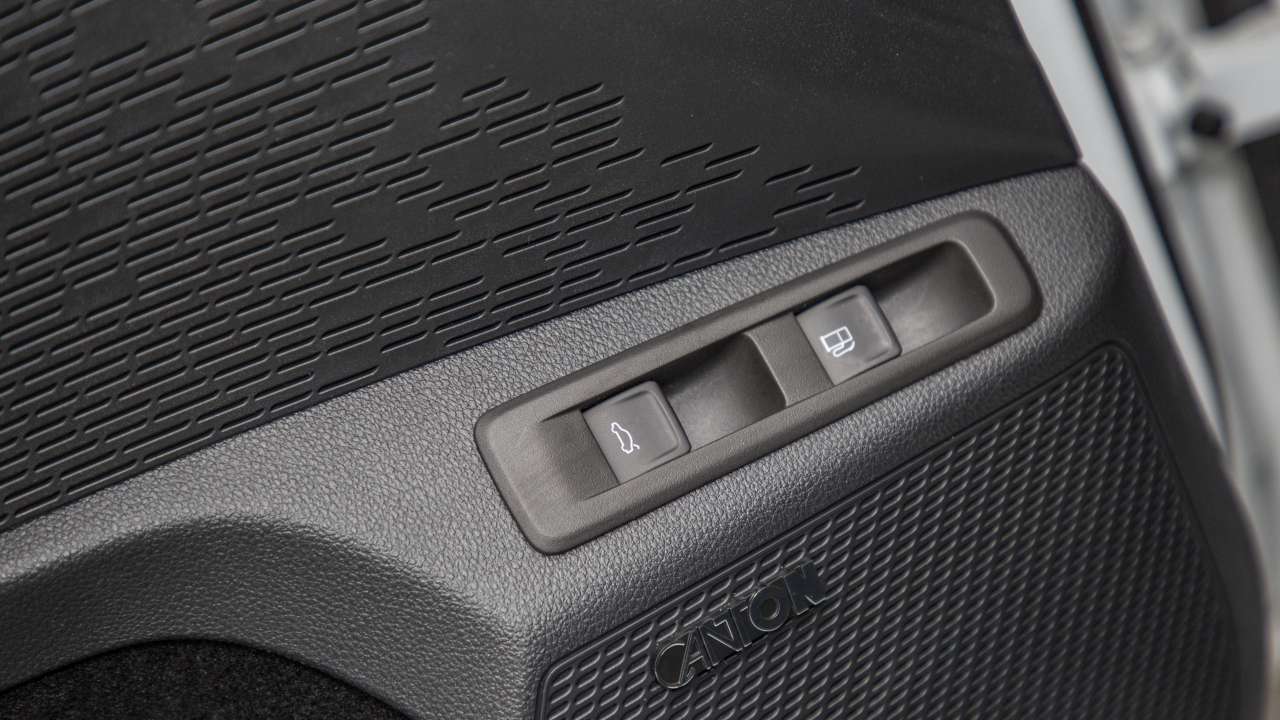 OCTAVIA RS iV PO4SG98