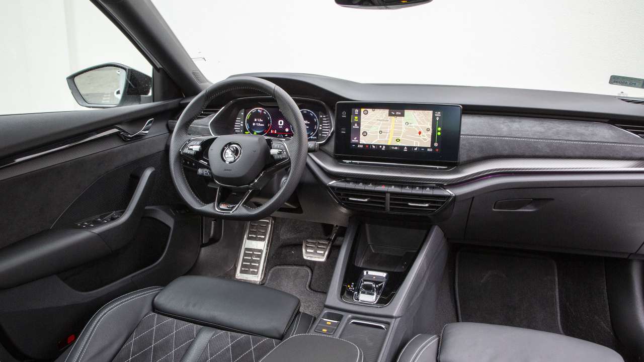 OCTAVIA RS iV PO4SG98