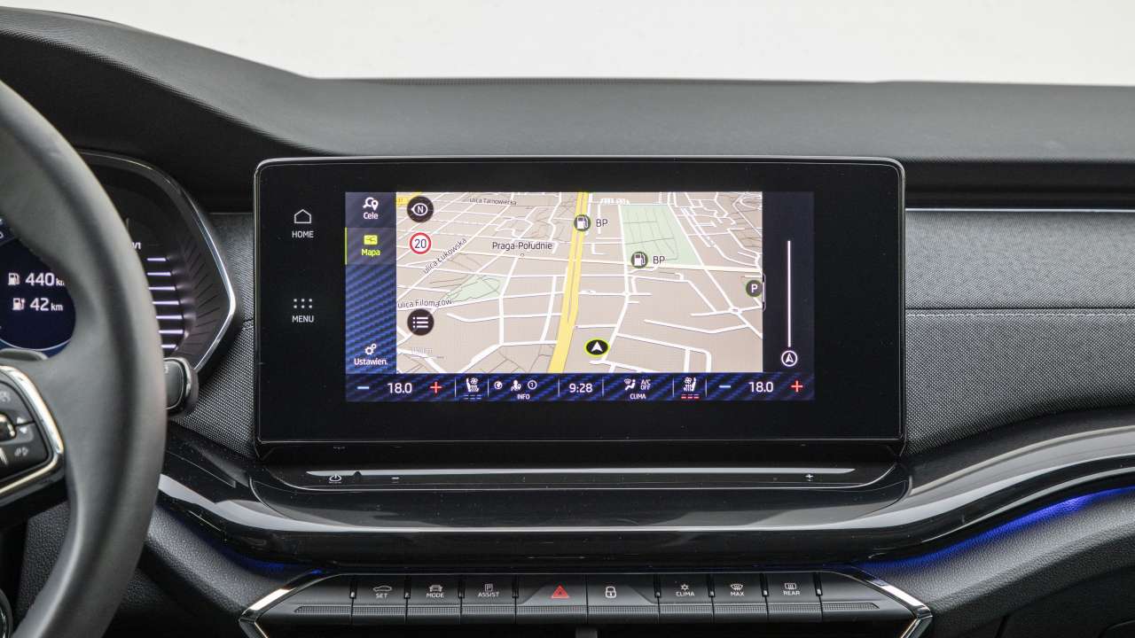 OCTAVIA STYLE HYBRID IV PO4SG84