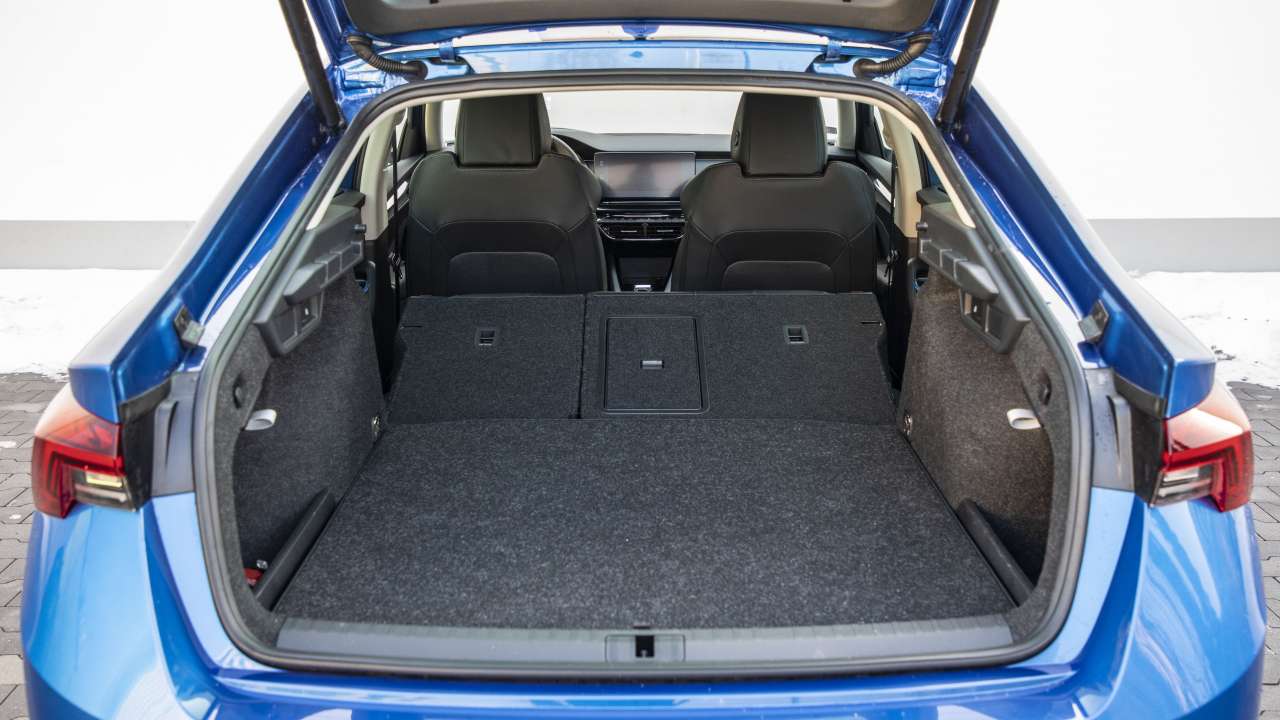 OCTAVIA STYLE HYBRID IV PO4SG84