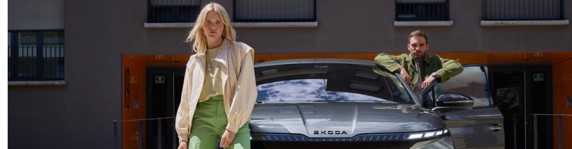 Škoda ułatwia kierowcom przesiadkę na elektromobilność. Z okazji 130-lecia marki modele Elroq i Enyaq dostępne w wyjątkowo atrakcyjnym finansowaniu