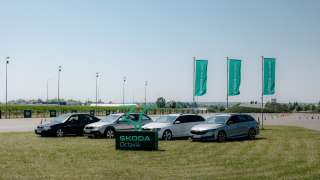 Nie aktorzy, a prawdziwi fani marki. Škoda zaangażowała społeczność do jubileuszowego spotu Octavii