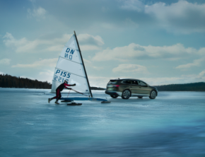 Koło Podbiegunowe. Miko Marczyk, Škoda Enyaq 4x4 i bojer. Czy sprostają ekstremalnemu wyzwaniu lodu?