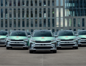 Škoda Auto świętuje 33 lata jako oficjalny główny sponsor Mistrzostw Świata IIHF w hokeju na lodzie i prezentuje model Epiq