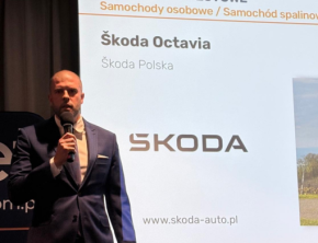 Škoda Octavia ze statuetką w plebiscycie Fleet Derby 2026