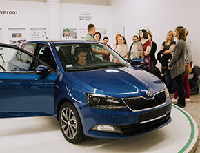 ŠKODA w trosce o bezpieczeństwo kobiet