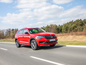 ŠKODA AUTO SAFETY: Wybieramy bezpieczne auto rodzinne, które daje radość z jazdy