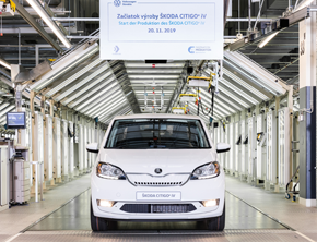 Pierwsza ŠKODA CITIGOe iV opuściła linię produkcyjną fabryki w Bratysławie