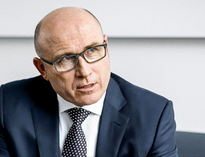 ŠKODA mierzy się z wyzwaniami związanymi z pandemią koronawirusa i opracowuje plan na przyszłość