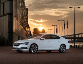 ŠKODA prezentuje strategię działania opartą na zrównoważonej mobilności