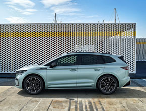 ŠKODA ENYAQ iV: Przełomowy model dołącza do oferty marki