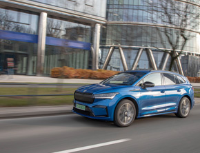 Jak zoptymalizować zimą zasięg elektrycznej ŠKODY ENYAQ iV?
