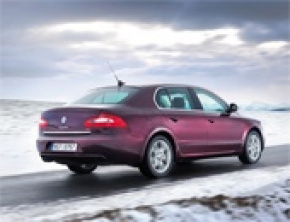 Škoda Superb Samochodem Roku 2009 w Czechach