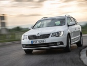 Nowa ŠKODA Superb teraz także w konfiguracji 2.0 TDI 170 KM DSG 4x4