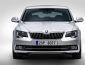 ŠKODA Superb: imponujący awans do ścisłej czołówki!