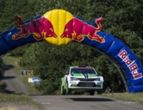 Kopecký kompletuje hat-tricka dla ŠKODY Fabia R5 w WRC2