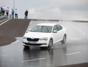 ŠKODA Autodrom: flotowa prapremiera