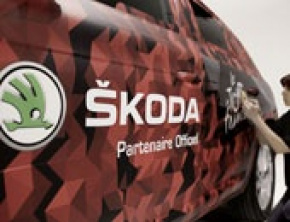 ŠKODA Kodiaq prowadzi do finiszu Tour de France