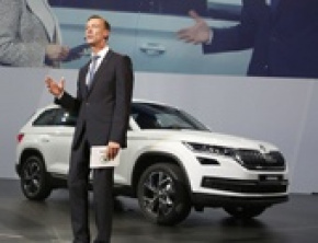 Sierpień w Polsce i na świecie: ŠKODA ze wzrostem 31%, umocnienie na pozycji lidera w kraju